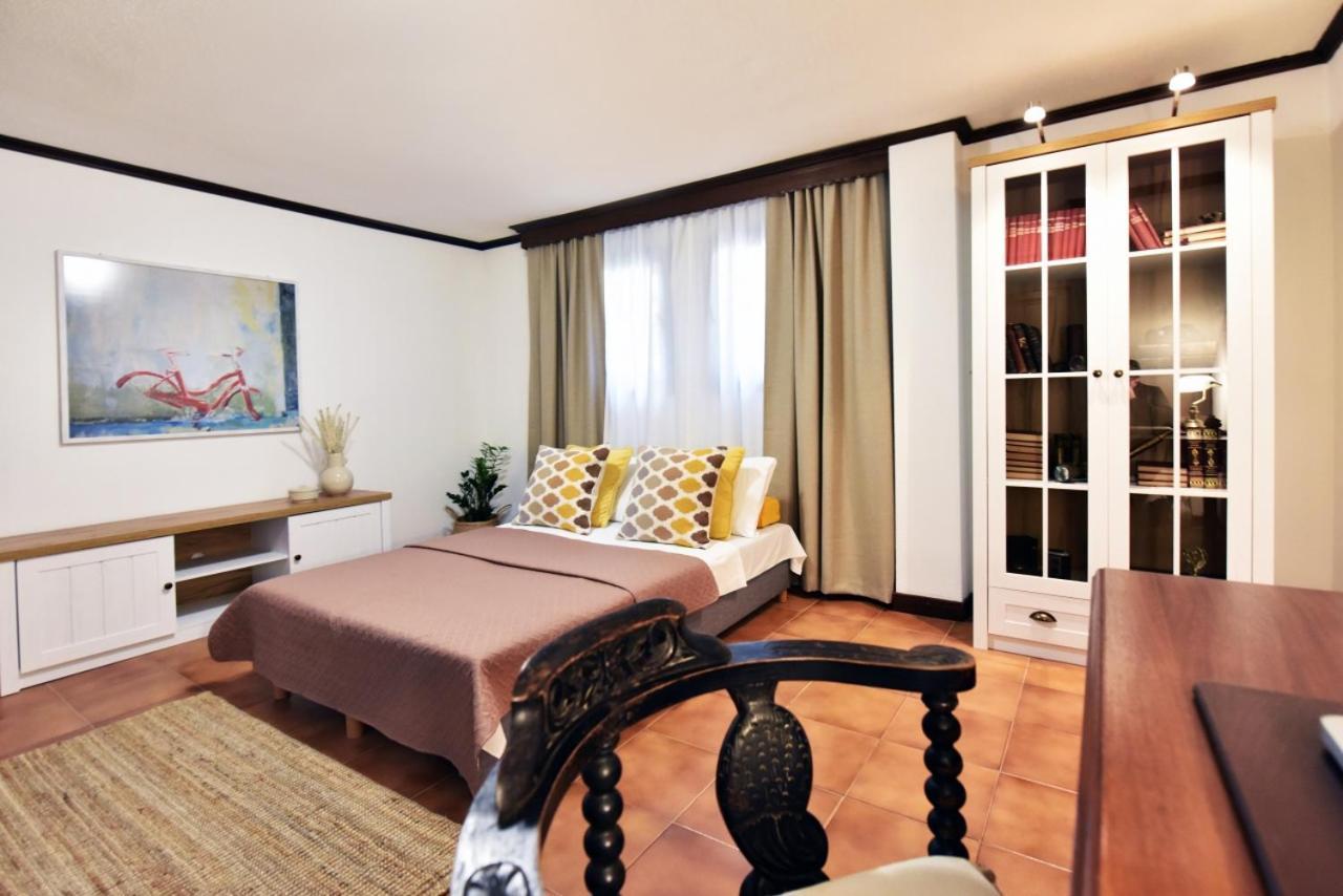 Ares Garden House - Nea Moudania Halkidiki Pension Buitenkant foto