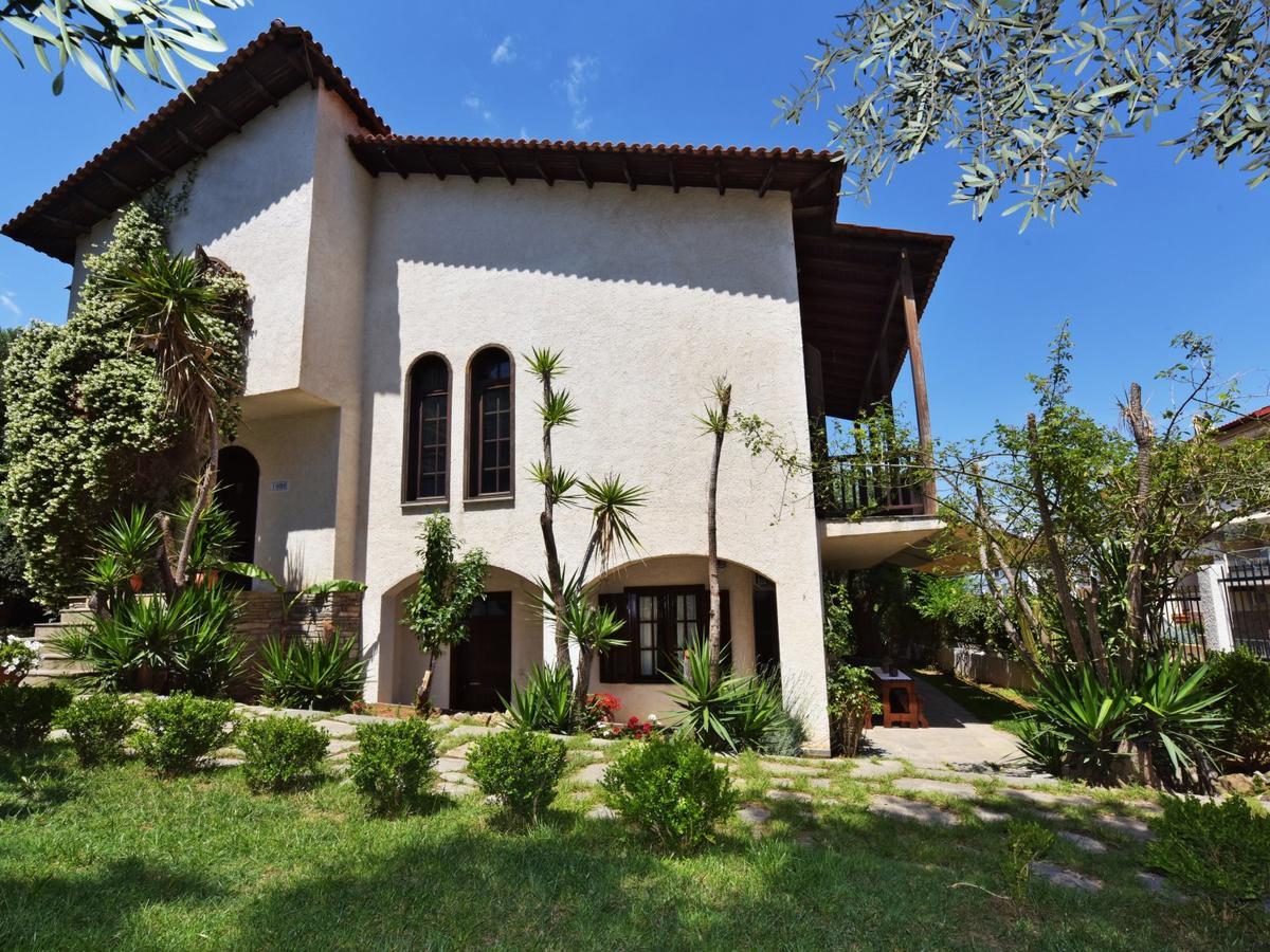 Ares Garden House - Nea Moudania Halkidiki Pension Buitenkant foto