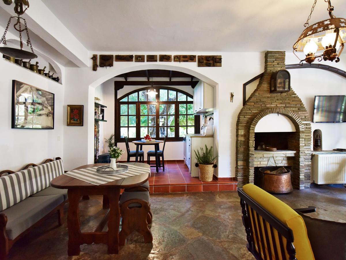 Ares Garden House - Nea Moudania Halkidiki Pension Buitenkant foto